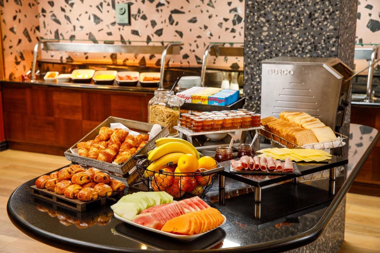 Ibis Styles Bournemouth Hotel Bagian luar foto
