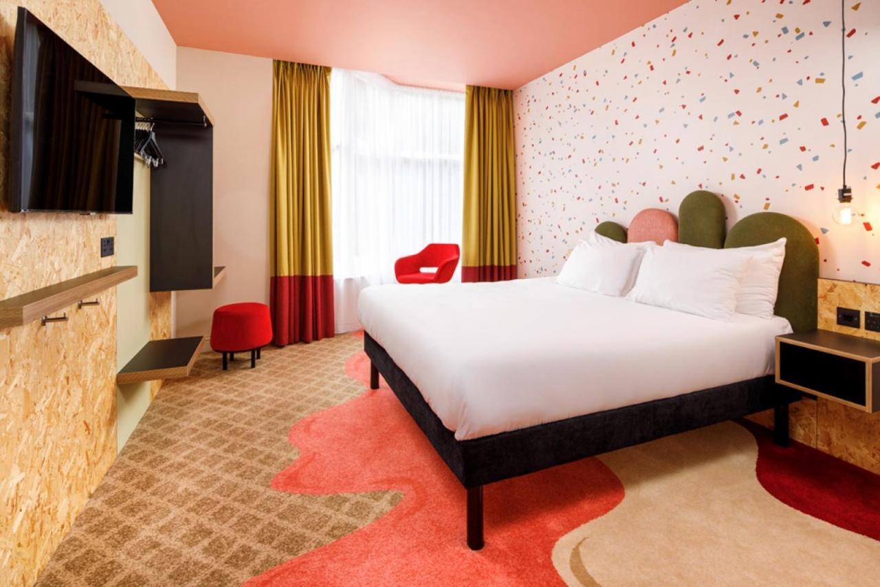 Ibis Styles Bournemouth Hotel Bagian luar foto