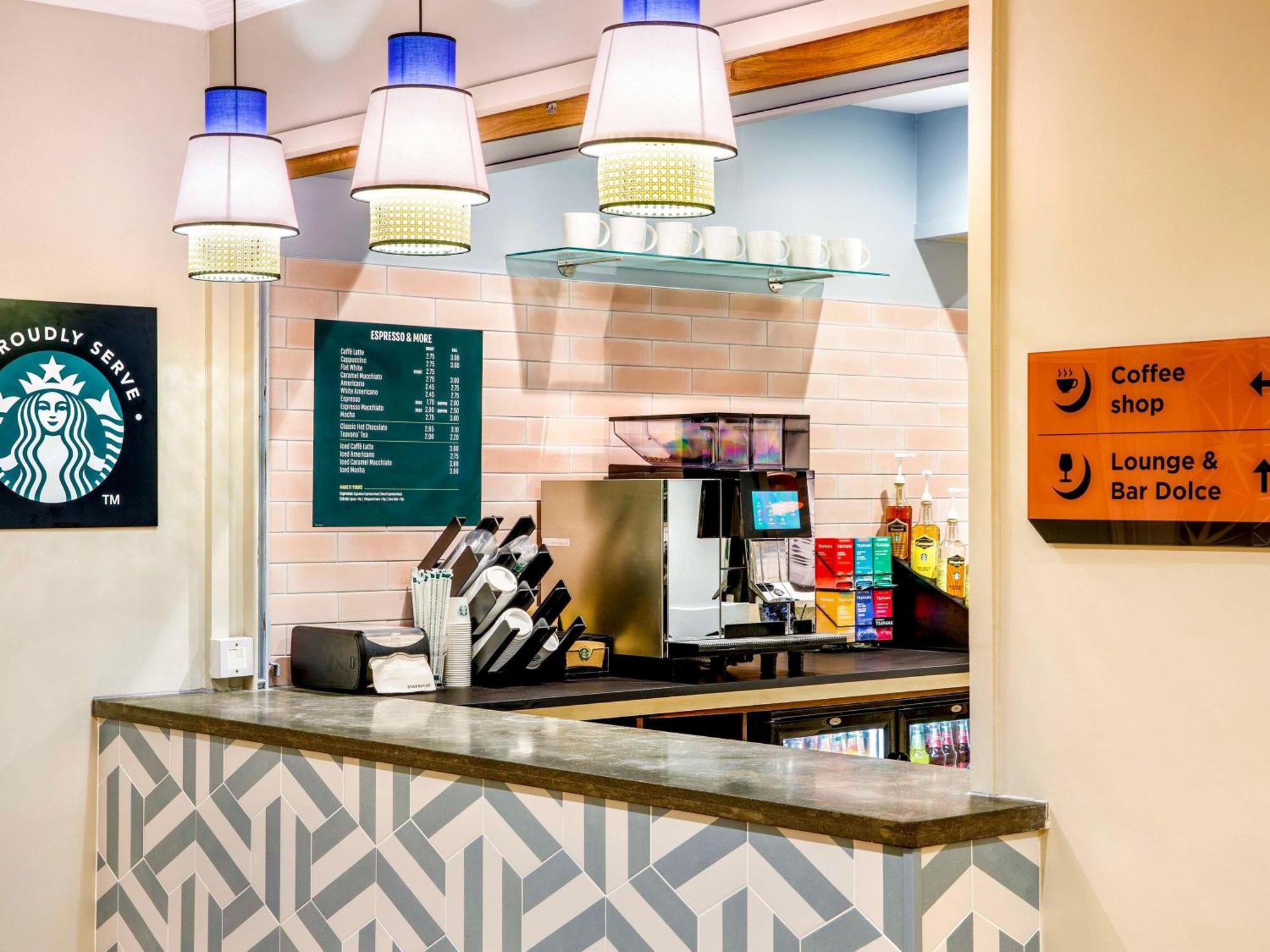 Ibis Styles Bournemouth Hotel Bagian luar foto
