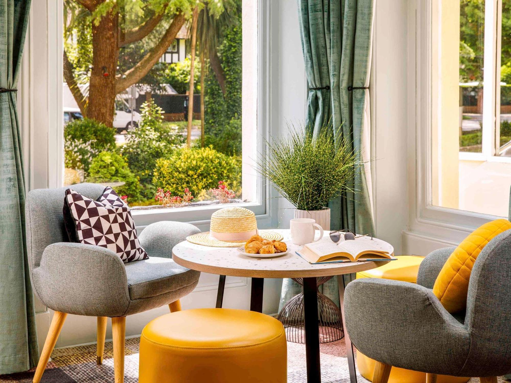 Ibis Styles Bournemouth Hotel Bagian luar foto
