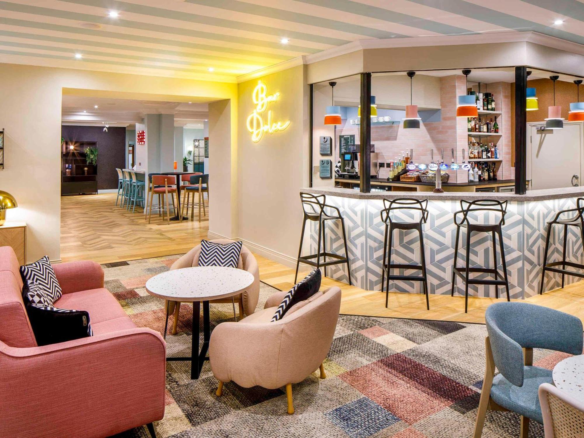 Ibis Styles Bournemouth Hotel Bagian luar foto