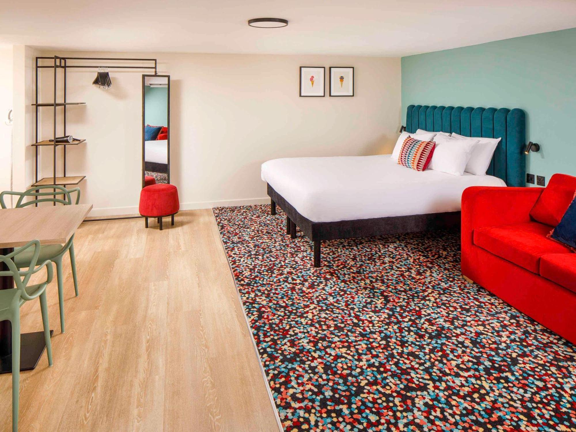 Ibis Styles Bournemouth Hotel Bagian luar foto
