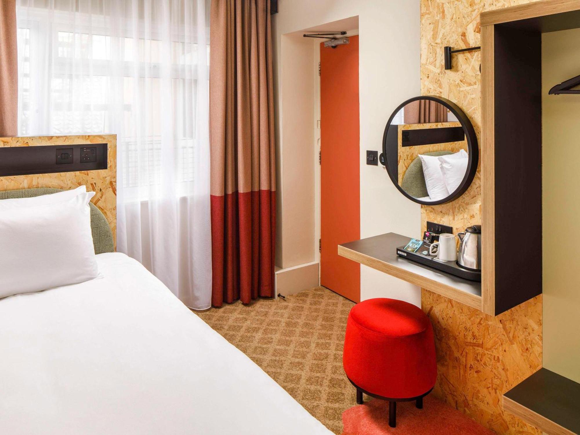 Ibis Styles Bournemouth Hotel Bagian luar foto