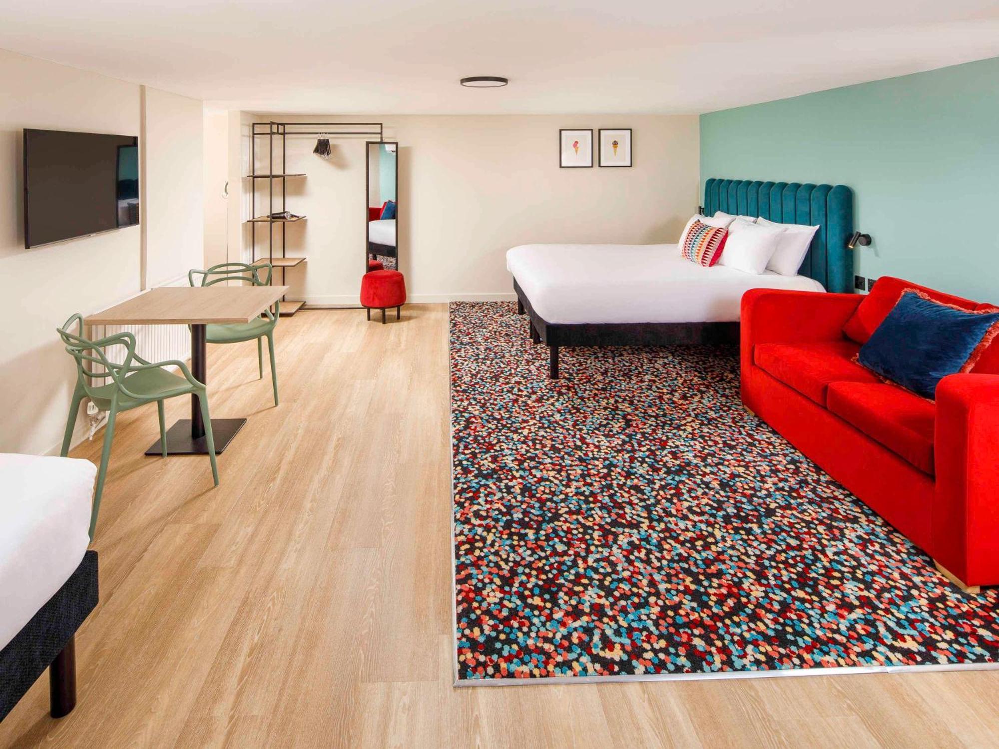 Ibis Styles Bournemouth Hotel Bagian luar foto