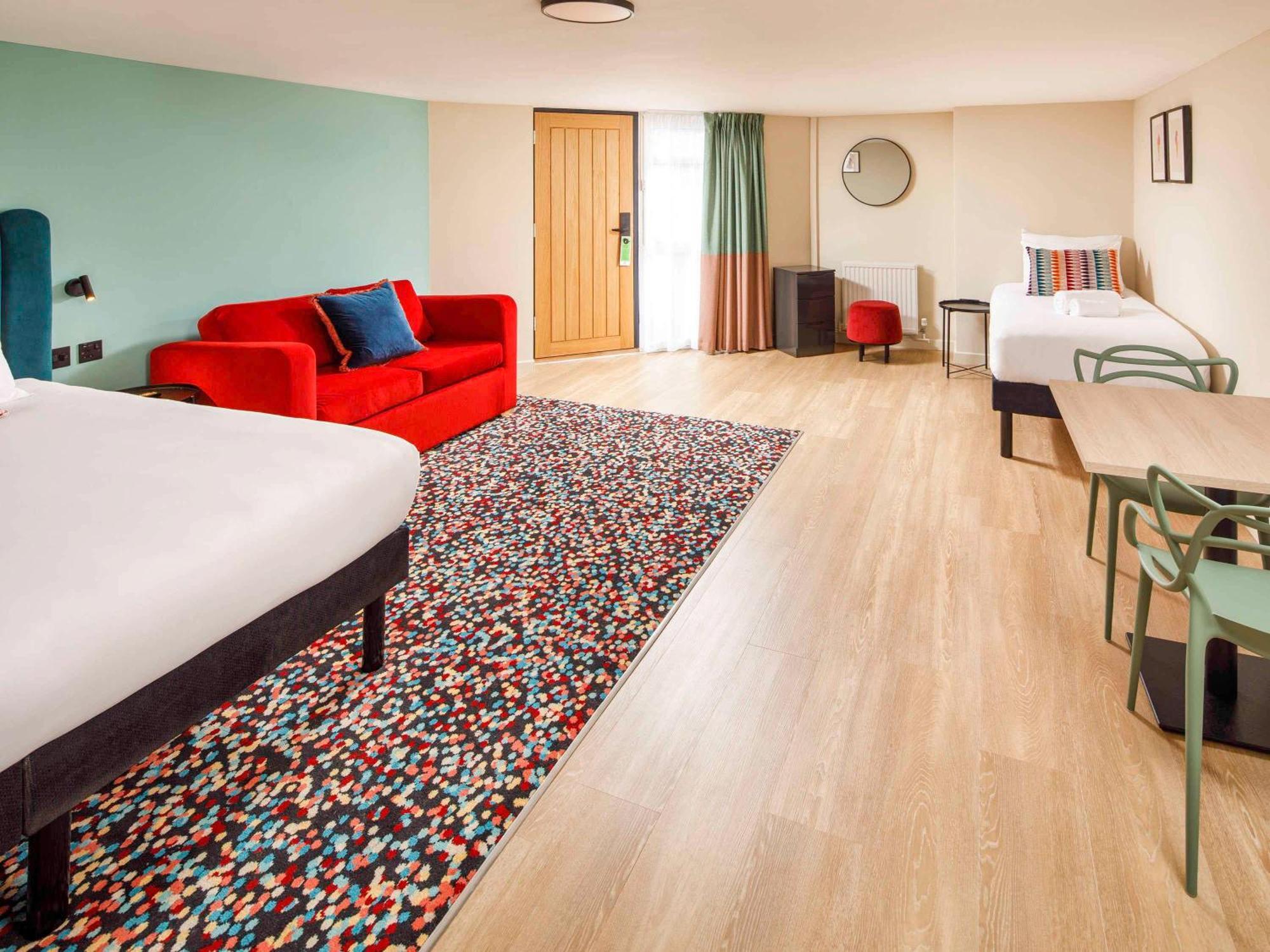 Ibis Styles Bournemouth Hotel Bagian luar foto