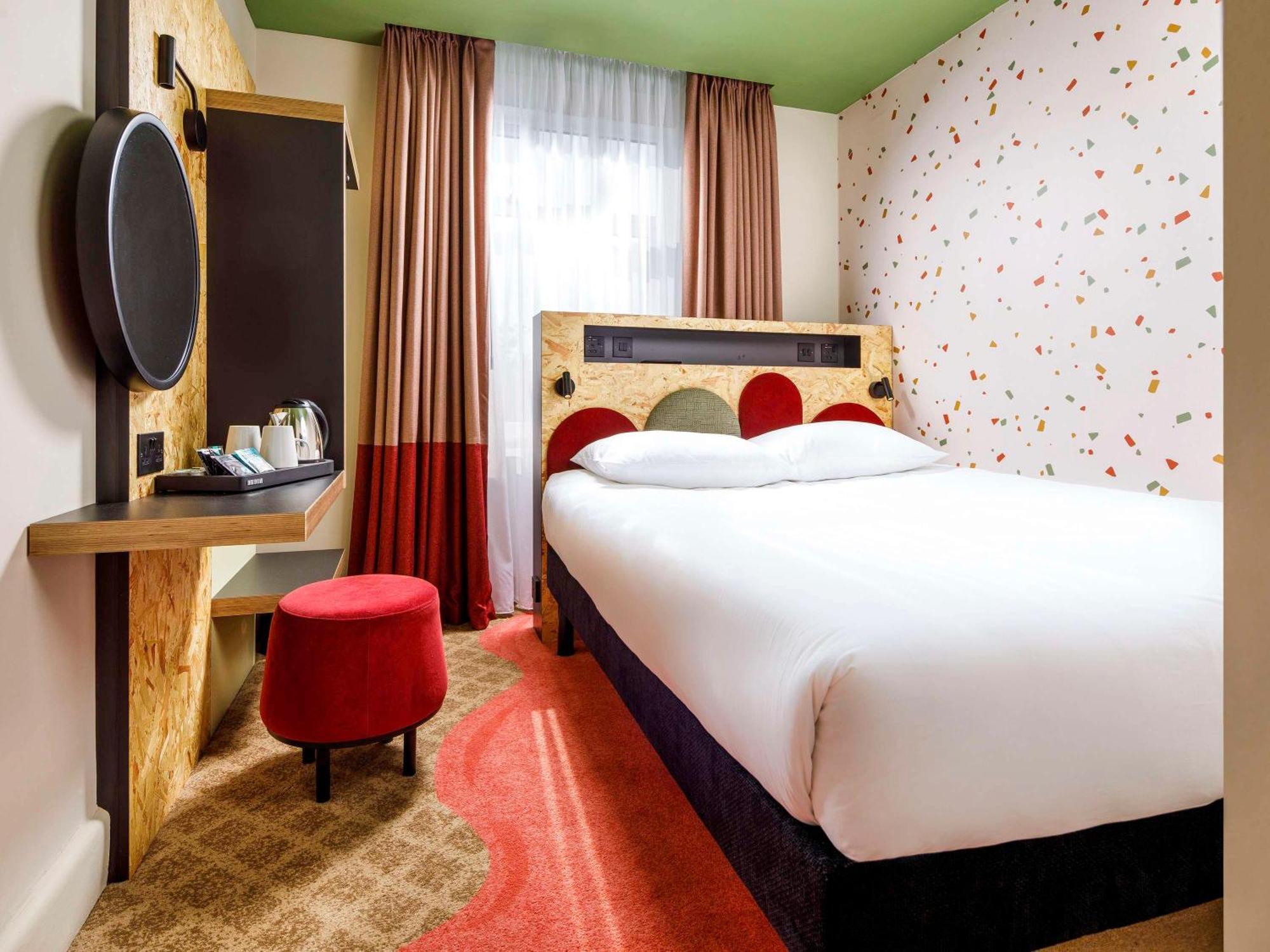 Ibis Styles Bournemouth Hotel Bagian luar foto