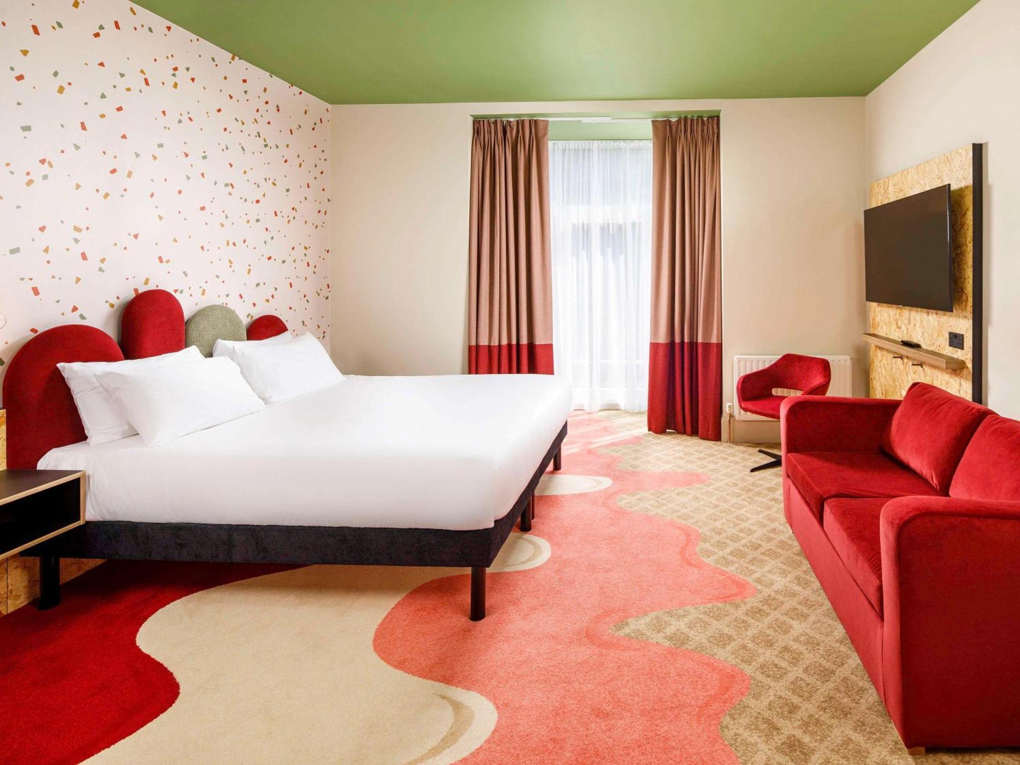 Ibis Styles Bournemouth Hotel Bagian luar foto