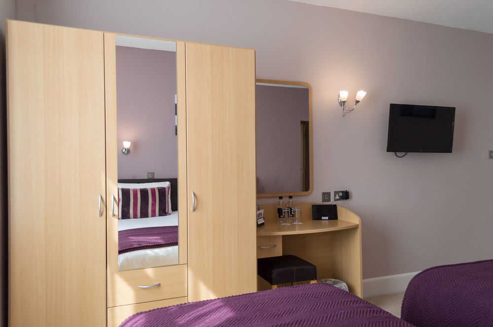 Ibis Styles Bournemouth Hotel Bagian luar foto
